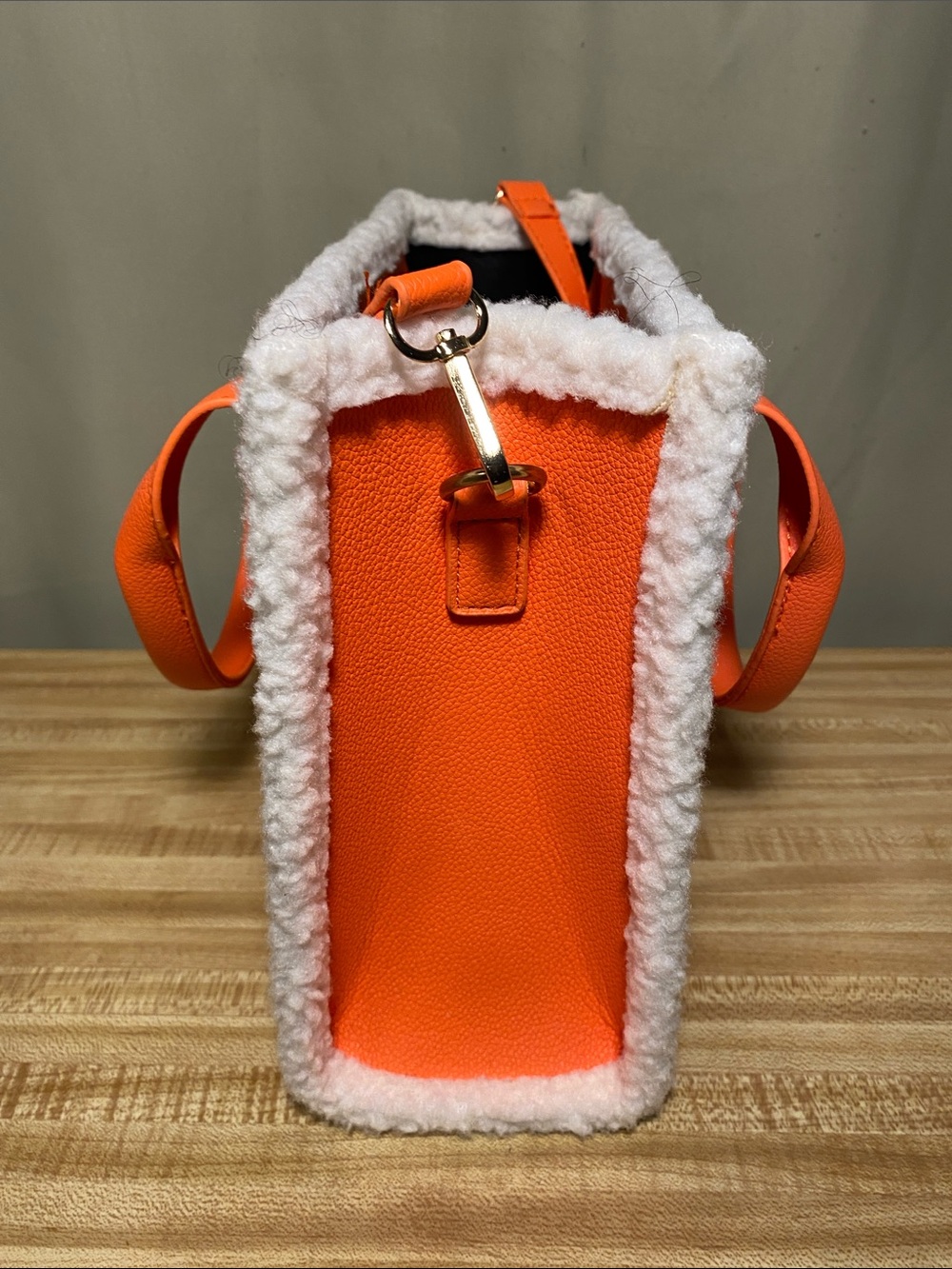 Marc Jacobs The Tote Bag “Teddy Trim Orange - Picture 6 of 15